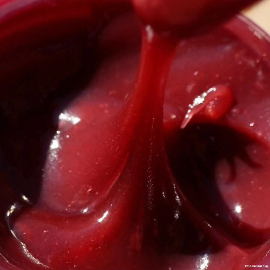 beso de la oscuridad